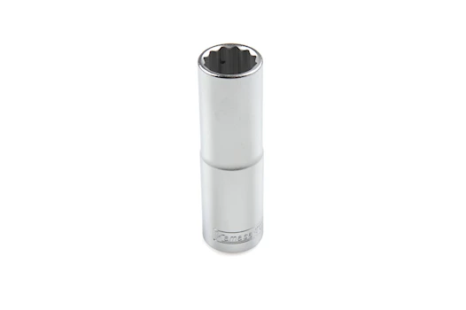 Hylsa 1/2" 12-kant. lång.15mm